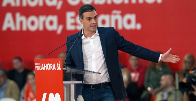 Sánchez dice que sólo el PSOE puede "frenar al franquismo" que "está devorando electoralmente a la derecha"