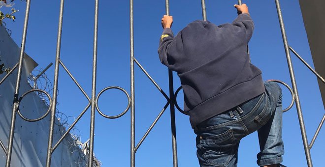 Ceuta blinda el Puerto con un gran muro de hormigón para evitar a los menores migrantes