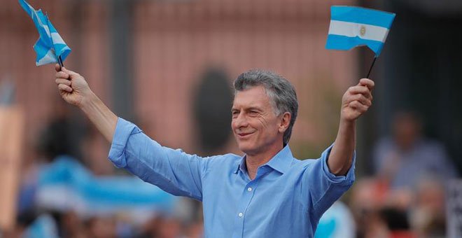 Argentina encara un nuevo rumbo político en un contexto de emergencia social