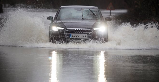 La borrasca 'Elsa' vuelve a poner a casi toda España en riesgo por lluvias, viento y fuerte oleaje