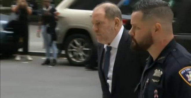 La Fiscalía describe a Weinstein como un "violador abusador" en su alegato final