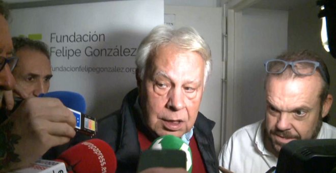 Felipe González ironiza con la decisión "brillante" de Torra