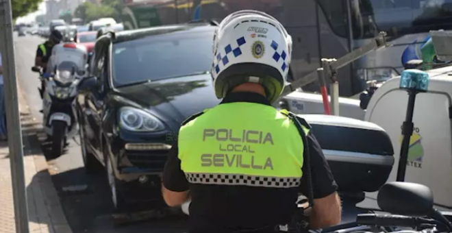 Un agresor sexual reincidente viola a una mujer en su casa de Sevilla tras seguirla y retenerla durante tres horas