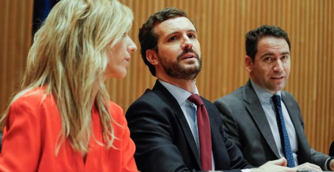 Casado arremete contra la visita de Sánchez a Torra: "Va a rendir pleitesía a una persona condenada"