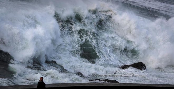 La borrasca Karine golpea casi todo el país con viento, lluvia y nieve