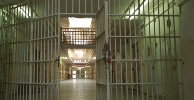 Más de 1.300 presos con problemas de salud mental están recluidos en cárceles comunes