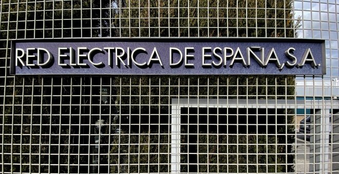 REE baja un 9,7% su beneficio a marzo por el impacto de la nueva regulación