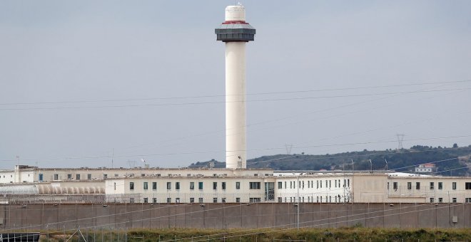 Los presos recuperan los permisos de salida y las comunicaciones en locutorio