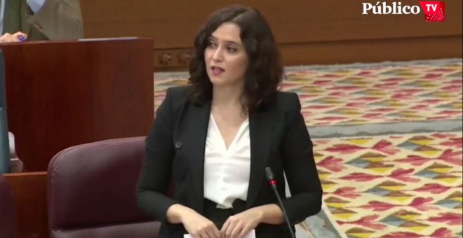 Isabel Díaz Ayuso culpa de las colas del hambre a Podemos y a Más Madrid