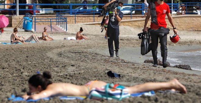 Un total de 19 provincias continuan este jueves con avisos por calor, lluvias o tormentas