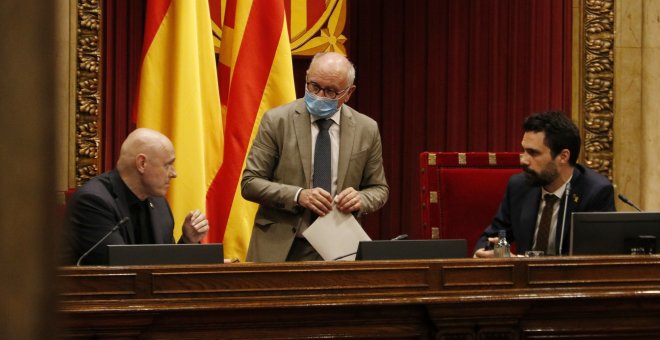 La Mesa rebutja destituir el secretari general del Parlament per les resolucions censurades