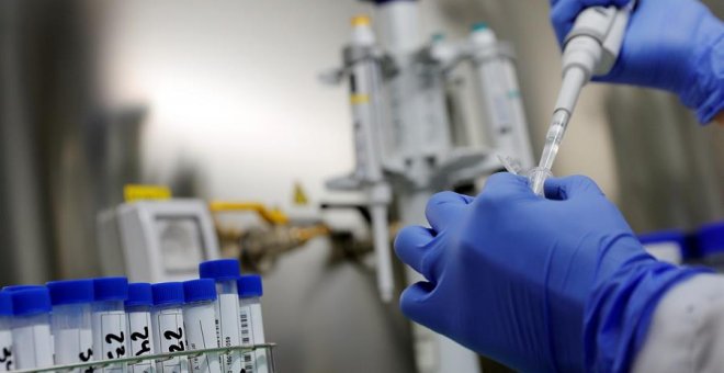 La UE protege económicamente a las farmacéuticas frente a un posible fallo de la vacuna de la covid-19