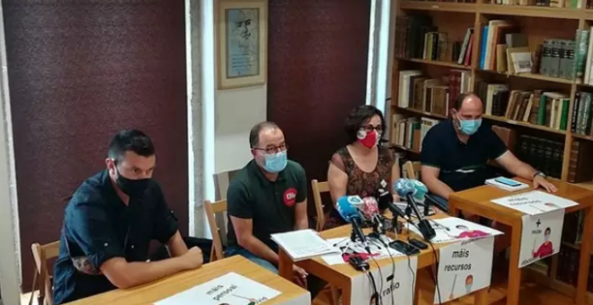 Convocan huelga y concentraciones de profesores contra el inicio de curso "de coste cero" de la Xunta