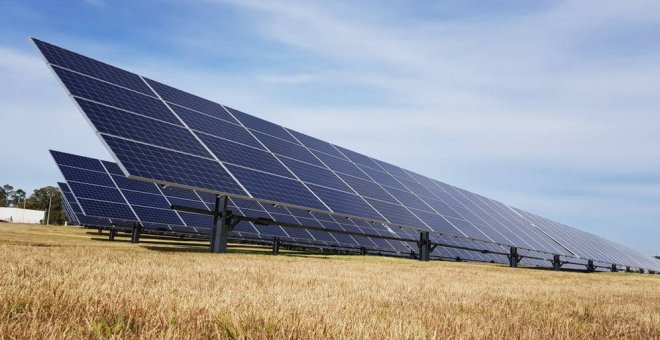 Empresas y fondos de inversión 'conquistan' los parques solares