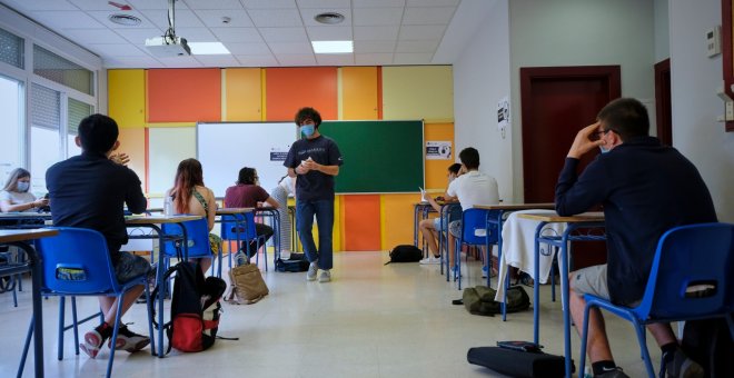 El atraso del inicio del curso en Galicia evidencia el desorden de la Xunta en el protocolo de las aulas