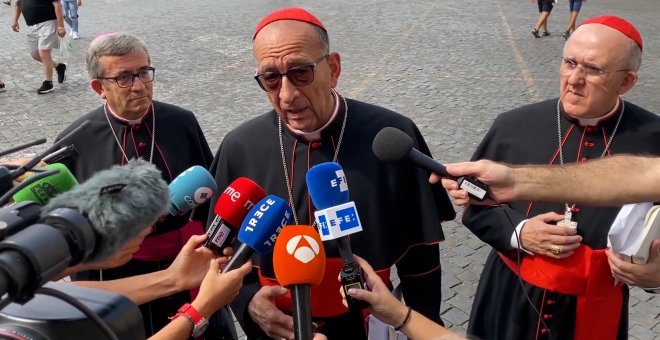 Omella desvela que el Papa está "muy preocupado" por la pandemia en España