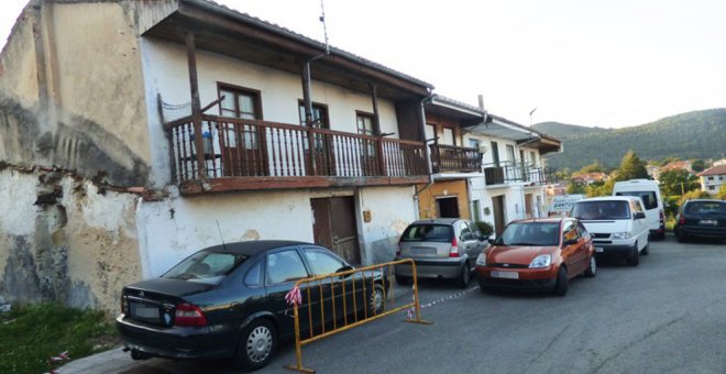 El Ayuntamiento pavimentará la entrada al barrio de Ancillo