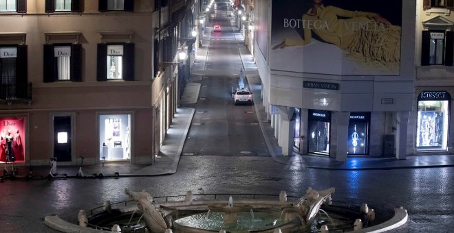 Italia clausura teatros y cines y obliga a los bares y restaurantes a cerrar a las 18.00 horas