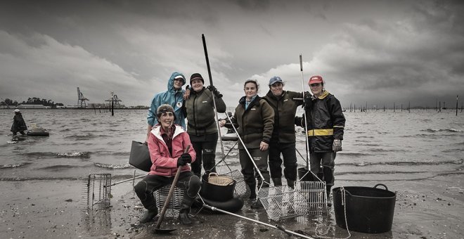 Las mariscadoras de Arousa, sin campaña de Navidad por los temporales más fuertes de los últimos años