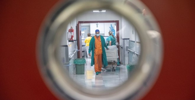 DIRECTO | Los hospitales españoles tienen un 30% menos de pacientes de covid que hace dos semanas