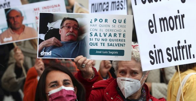 El 72% de los españoles están a favor de la eutanasia, según el CIS