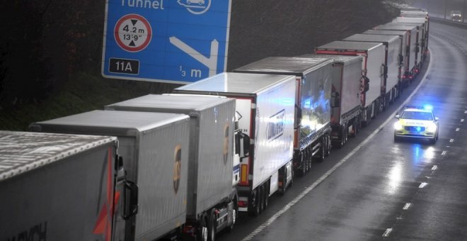 Los camioneros pueden conducir más horas diarias para regresar de Reino Unido