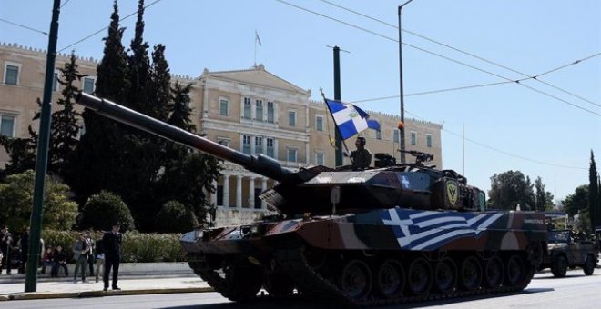 Grecia ampliará a un año el servicio militar obligatorio mientras siguen las tensiones con Turquía