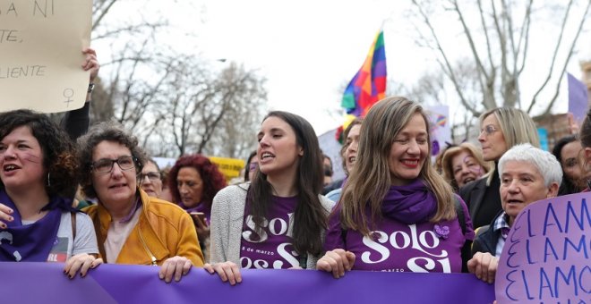 Amnistía entrega 140.000 firmas en el Congreso para pedir una ley eficaz contra la violencia sexual