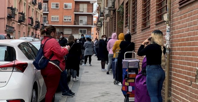 Prisión provisional para la detenida que apuñaló a una migrante en una cola de Cáritas de Cartagena