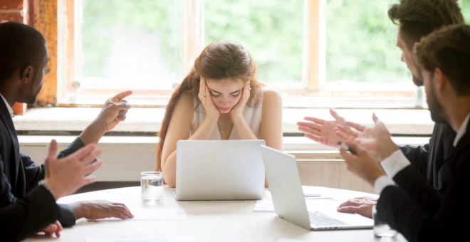 El 72% de las mujeres víctimas de acoso en el trabajo no lo ha denunciado