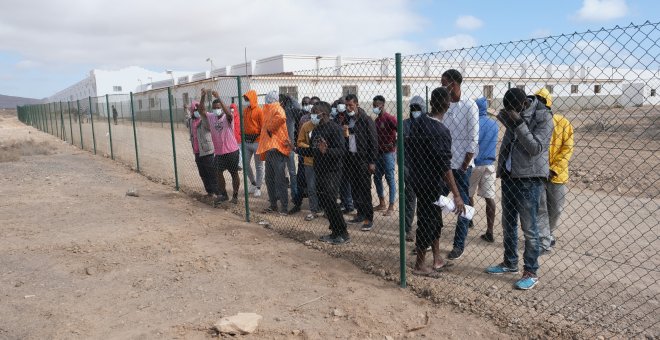 El Senado pide al Gobierno recuperar la Comisión Delegada de Asuntos Migratorios ante la situación de Canarias