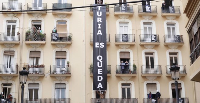 Rèquiem per la comunitat de veïns del carrer Túria de València amenaçats d'expulsió per fer pisos turístics
