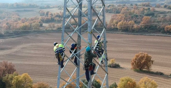 Cientos de miles de personas se quedan sin luz en varios puntos de España por un fallo en la red eléctrica