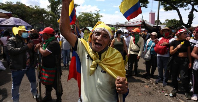 Otras miradas - Tristes 'trinos' desde Colombia
