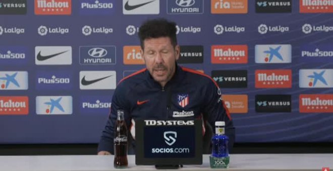 Simeone: "El fútbol es más justo con el VAR"