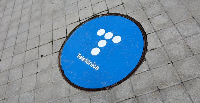 Telefónica cierra la venta de su negocio en Costa Rica y reduce deuda en 440 millones