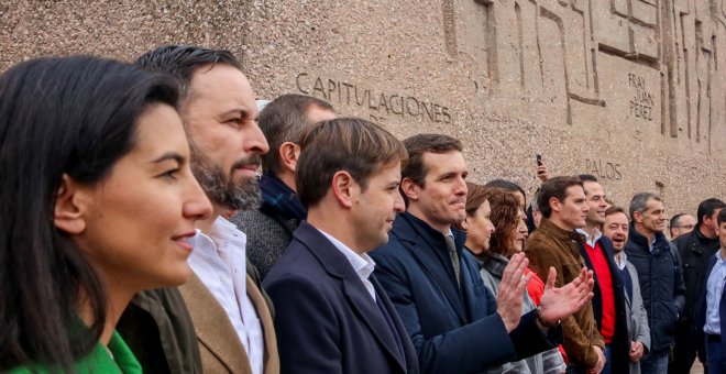 El día que Casado jugó a ser un líder de centroderecha: se cumple un año de la moción de censura de Vox