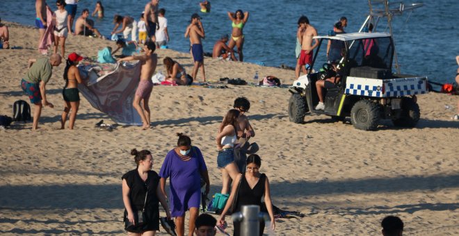 Barcelona i la resta de municipis metropolitans mantindran les platges obertes per la revetlla de Sant Joan