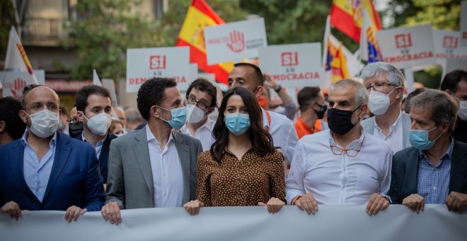 Ciudadanos y PP fracasan con su manifestación en Catalunya contra los posibles indultos