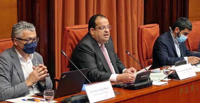Interior es compromet a que un terç dels comandaments de la cúpula dels Mossos siguin dones a final de legislatura