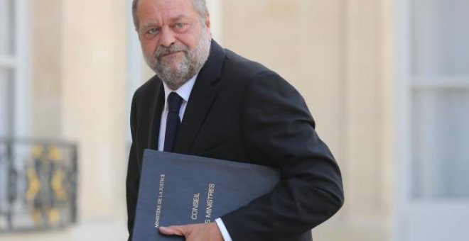 El ministro de justicia francés, acusado de conflicto de intereses por intentar vengarse de varios jueces