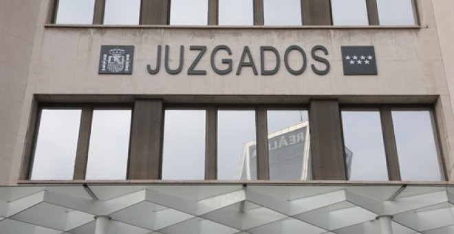 Juicio a un sargento de la Guardia Civil por falsificar facturas y desviar 210.000 euros