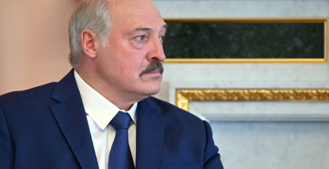 Lukashenko ordena cerrar la frontera de Bielorrusia en su pulso migratorio con la UE
