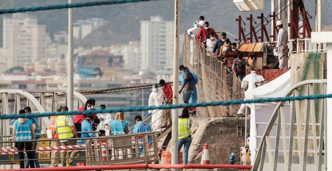 Mueren 31 personas en dos pateras que trataban de llegar a la costa canaria