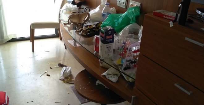 MierdaJobs - Platos sucios, botellas, mascarillas y restos de comida: las kellys denuncian cómo dejan las habitaciones algunos clientes