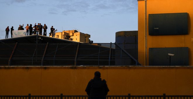 Un brote de covid-19 en el CIE de Aluche restringe el acceso a familiares y ONG