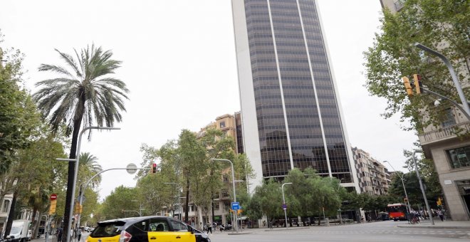 Los sindicatos proponen prejubilaciones y excedencias voluntarias como alternativa al ERE del Banco Sabadell