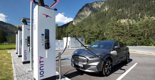 Los 10 países de la Unión Europea donde viajar con un coche eléctrico es casi imposible