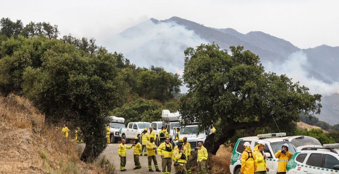 Los bomberos forestales temen que la Junta de Andalucía privatice el servicio