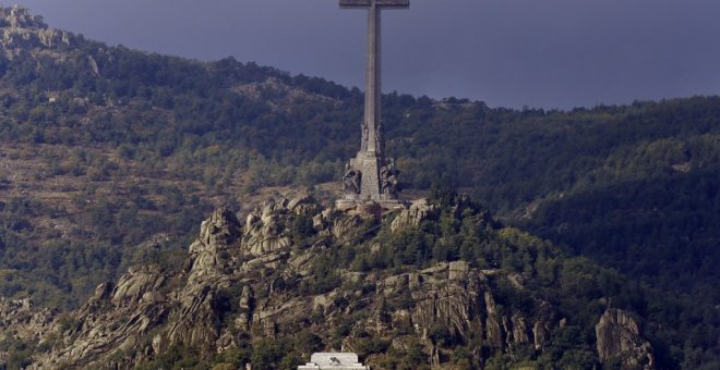 Más Madrid denunciará a la alcaldesa de San Lorenzo de El Escorial por boicotear la exhumación de víctimas del franquismo